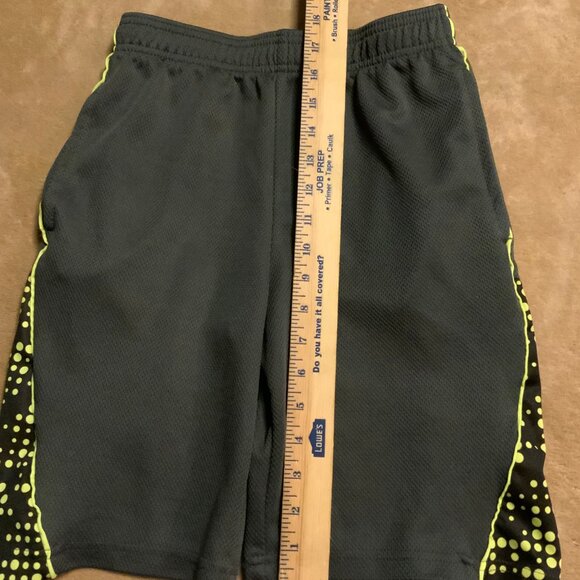 Victory By HPI Active Sports Shorts Sz Medium Grey Lime Green Black C03 - Picture 3 of 6